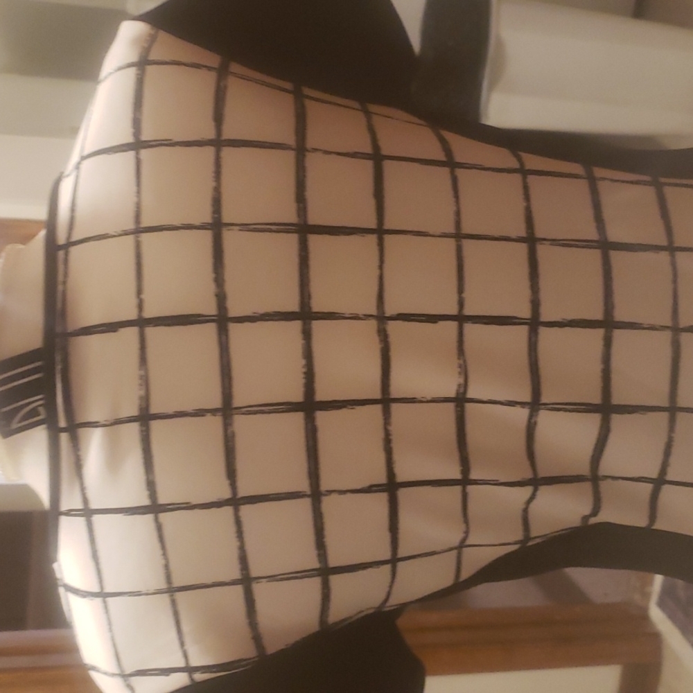Dress - Picture 4 of 6